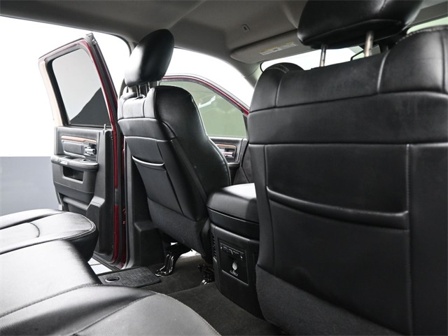 2017 Ram 1500 Laramie photo 24