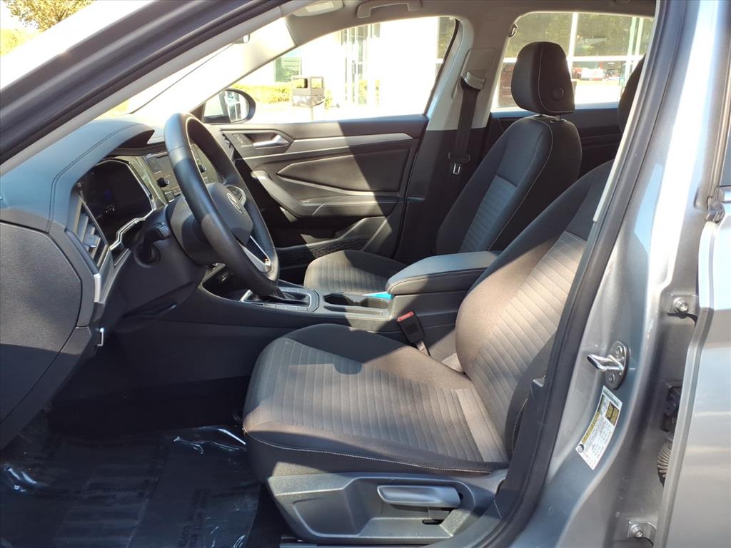 2024 Volkswagen Jetta S photo 14