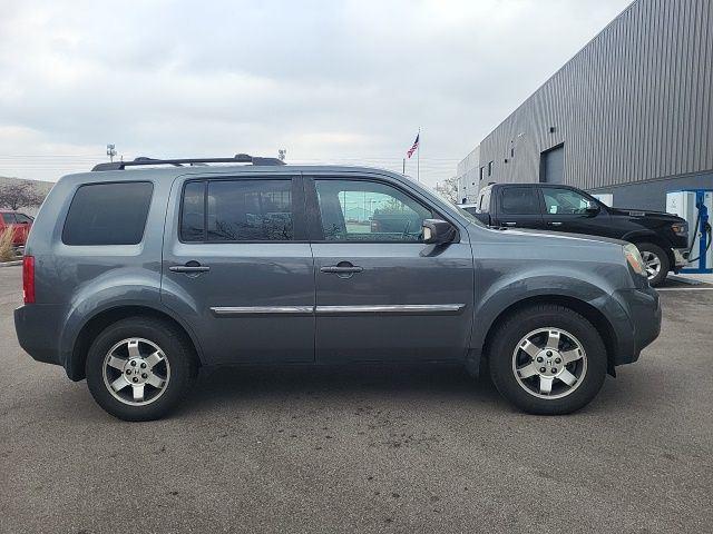 Used 2011 Honda Pilot Touring with VIN 5FNYF4H94BB025838 for sale in Lafayette, IN