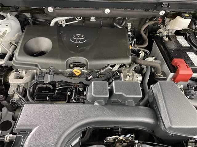 2022 Toyota RAV4 XLE photo 23