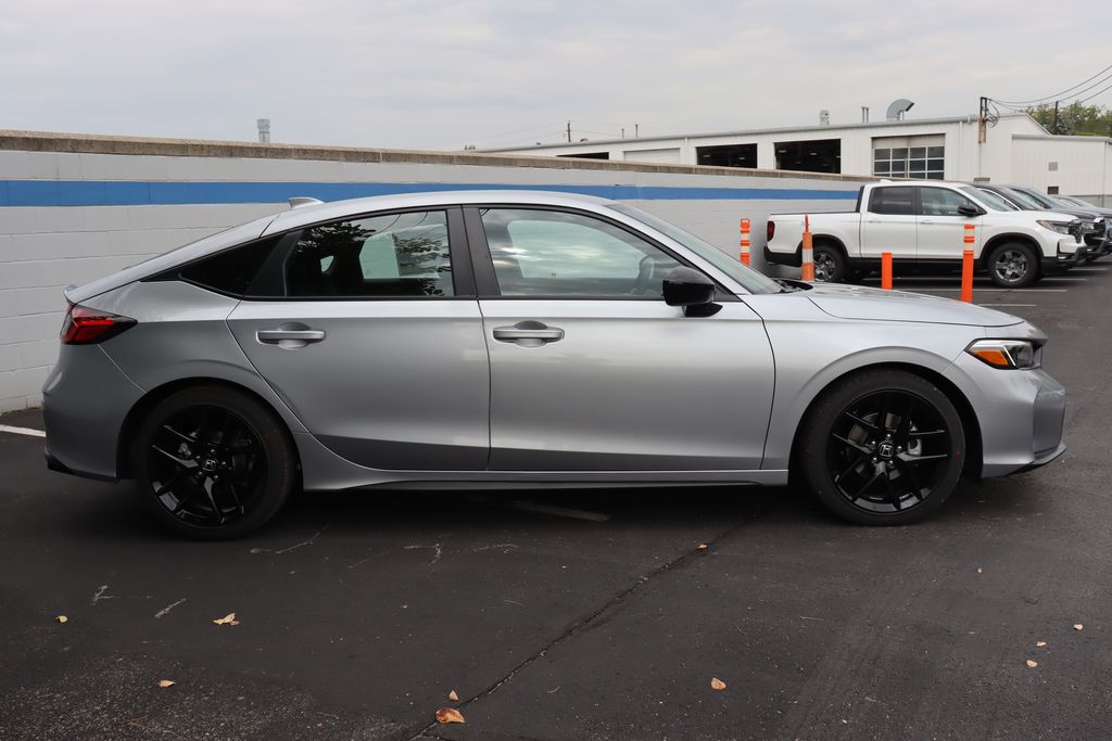 2025 Honda Civic Sport photo 6