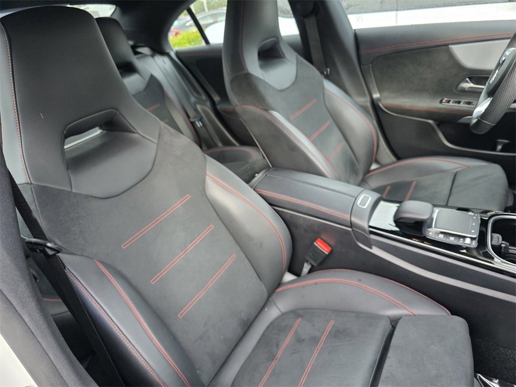 2023 Mercedes Benz CLA 250 photo 28