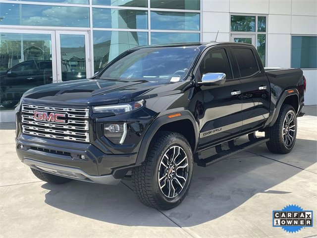 2023 Gmc Canyon Denali photo 2