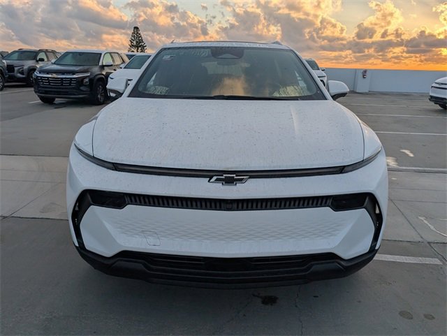 2026 Chevrolet Equinox EV 1LT photo 3