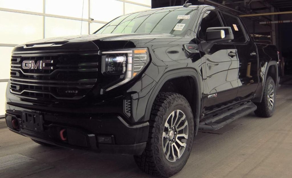 2023 GMC Sierra 1500 AT4's photo