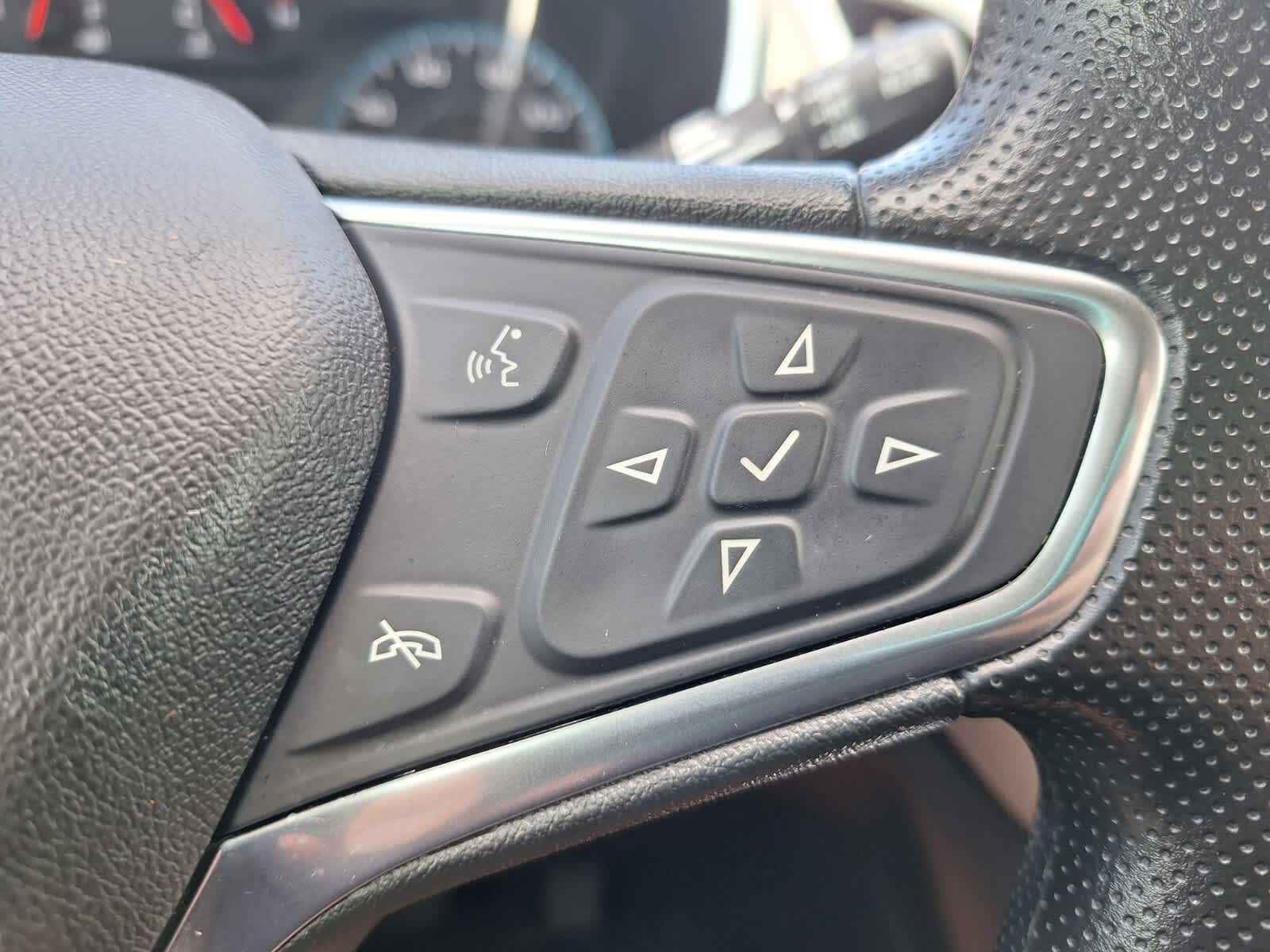2019 Chevrolet Equinox LS photo 14