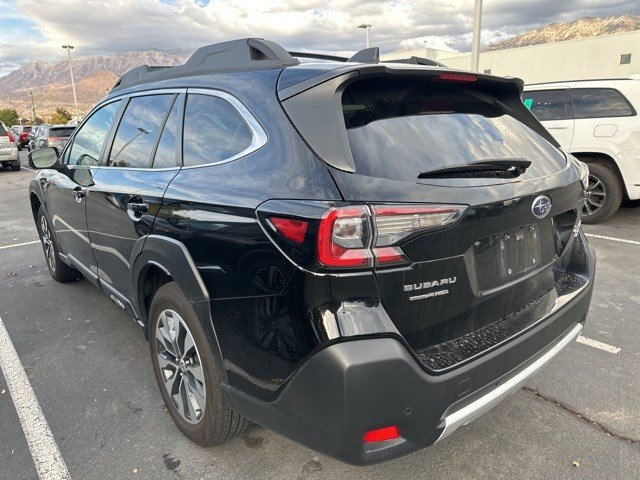 2024 Subaru Outback Limited XT photo 2