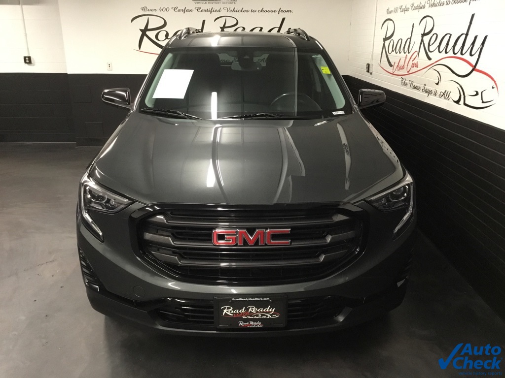 2021 Gmc Terrain SLE photo 2