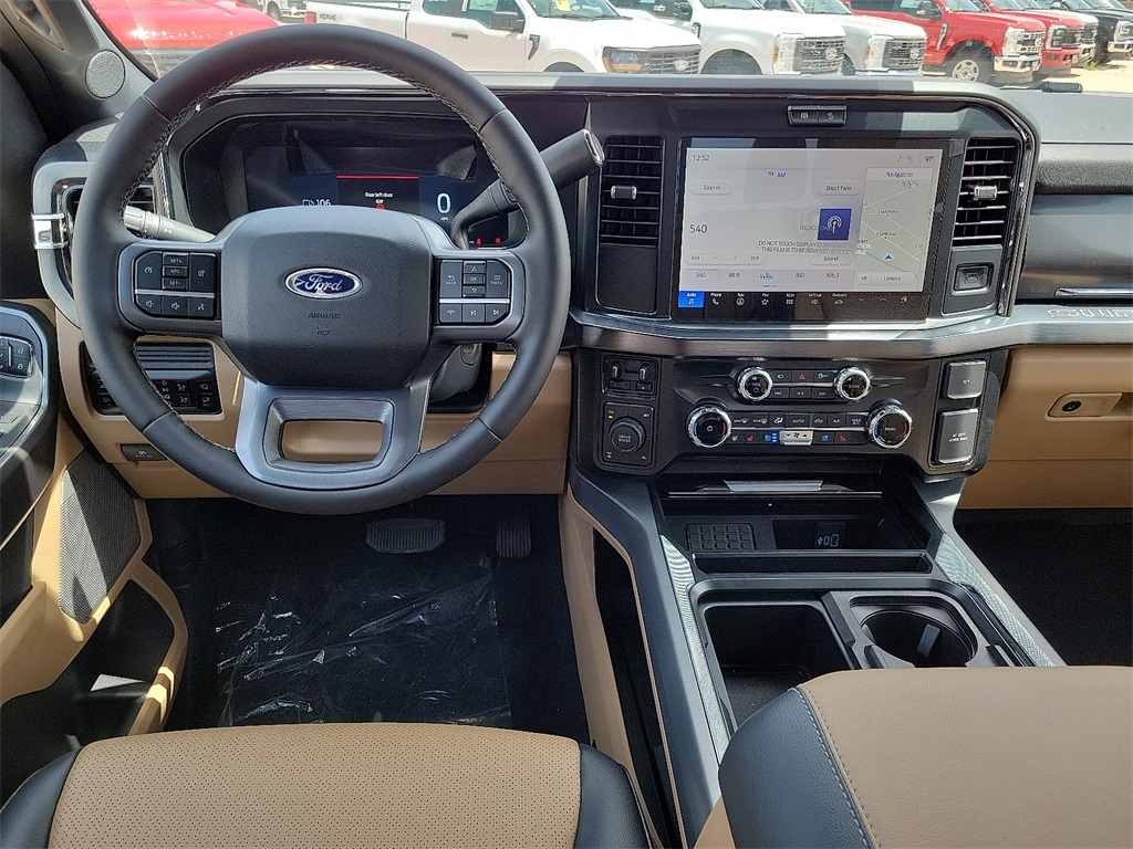 2025 Ford F-350 photo 16