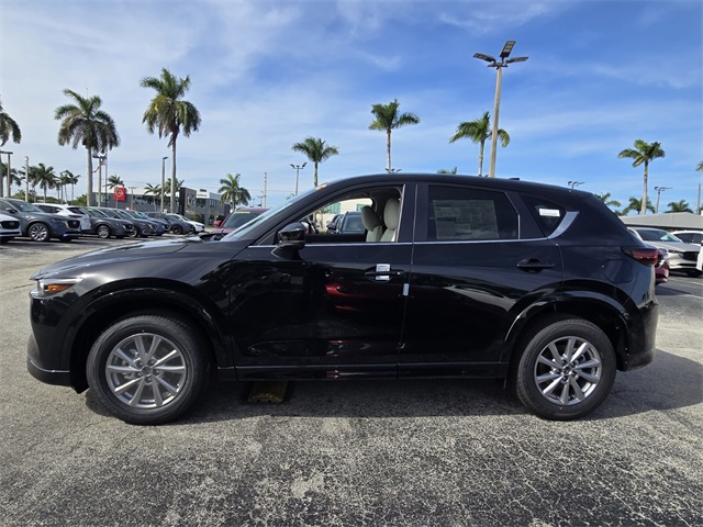 2025 Mazda CX-5 2.5 S Preferred photo 4