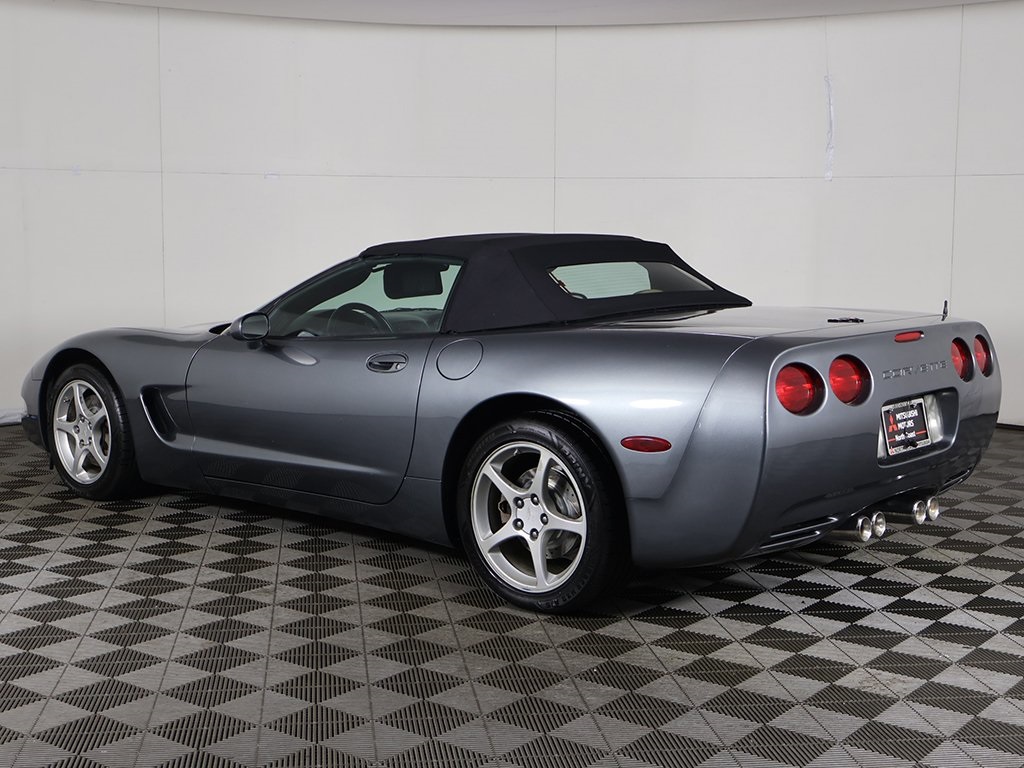 2003 Chevrolet Corvette Base photo 4