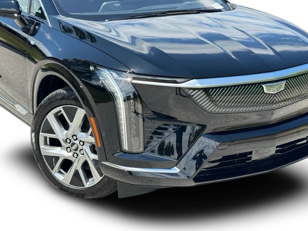 2025 Cadillac Optiq Luxury photo 6
