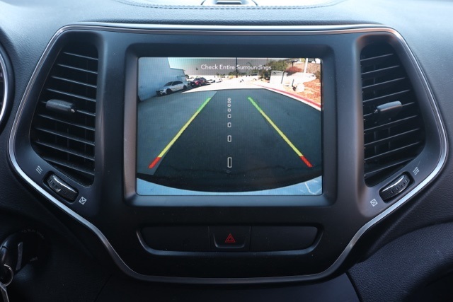 2020 Jeep Cherokee Latitude photo 26