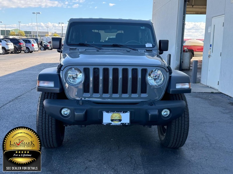2020 Jeep Wrangler Sport S photo 3