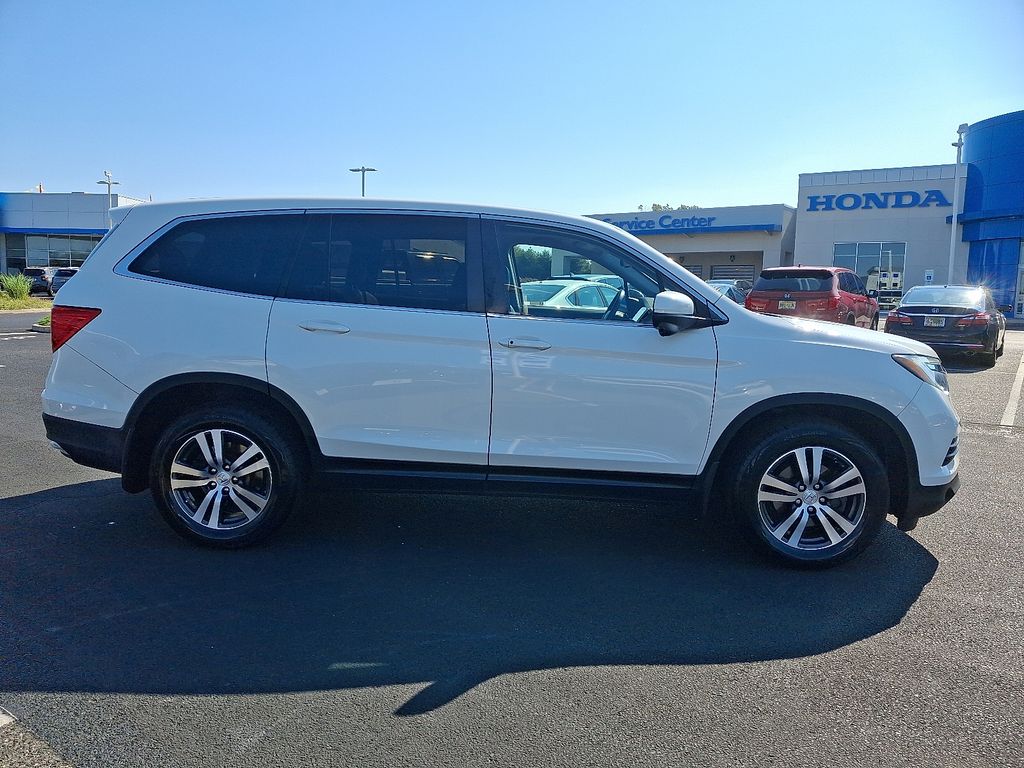 2018 Honda Pilot EX-L photo 7