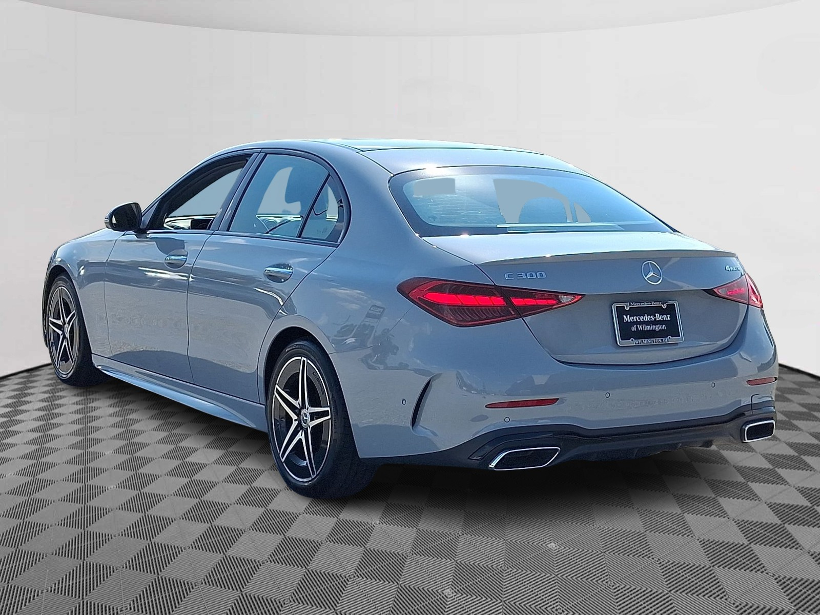 2025 Mercedes Benz C 300 4MATIC photo 4
