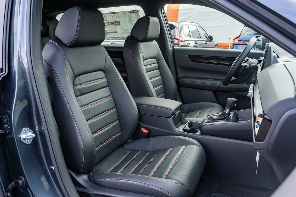 2026 Honda CR-V Hybrid Sport Touring photo 12