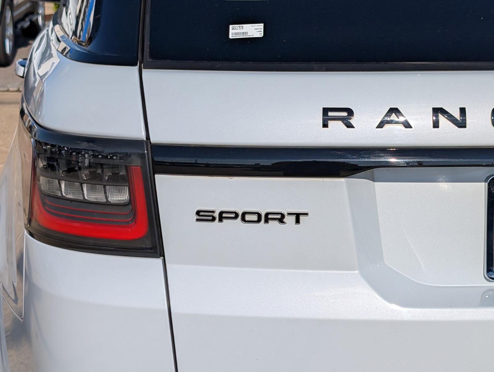 2019 Land Rover Range Rover Sport HSE Dynamic photo 8