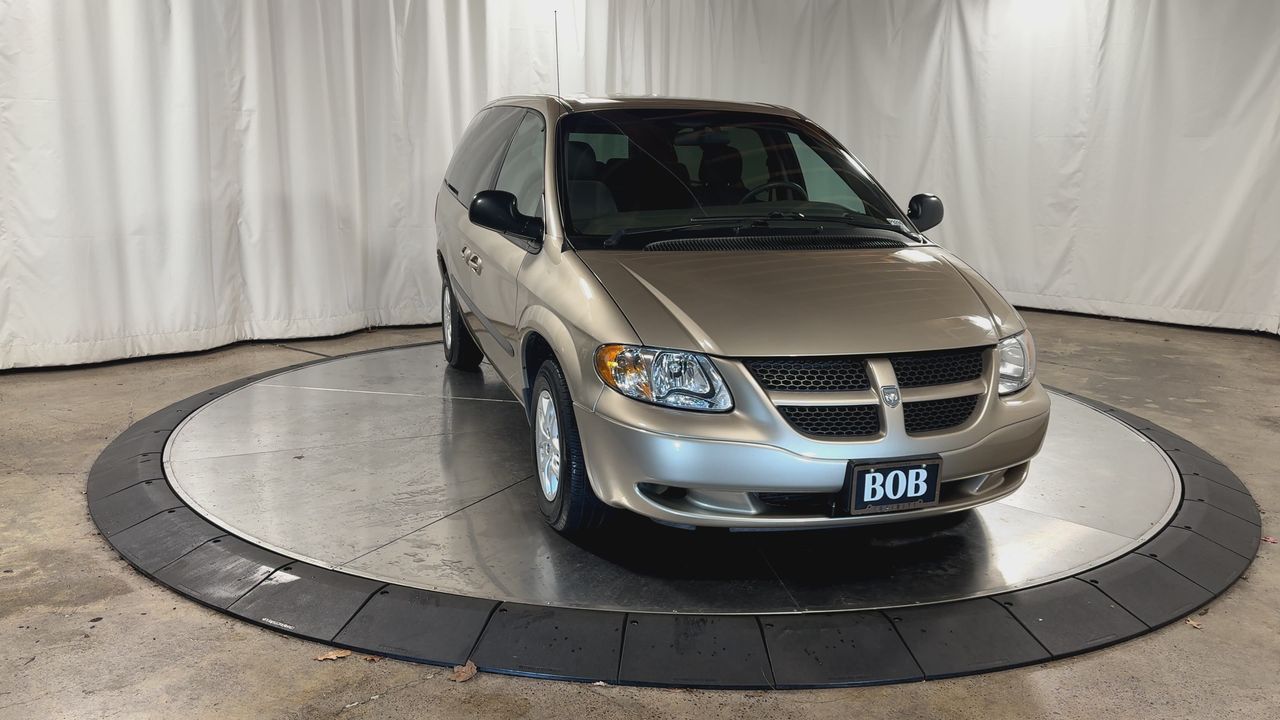 2002 Dodge Grand Caravan Sport photo 3