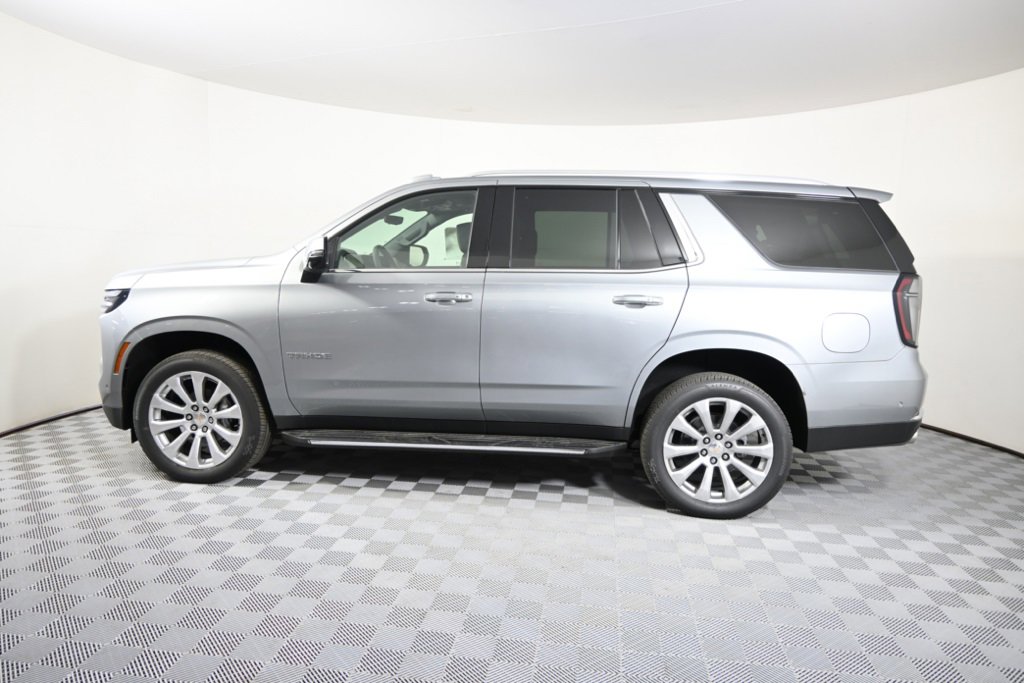 2025 Chevrolet Tahoe Premier photo 3