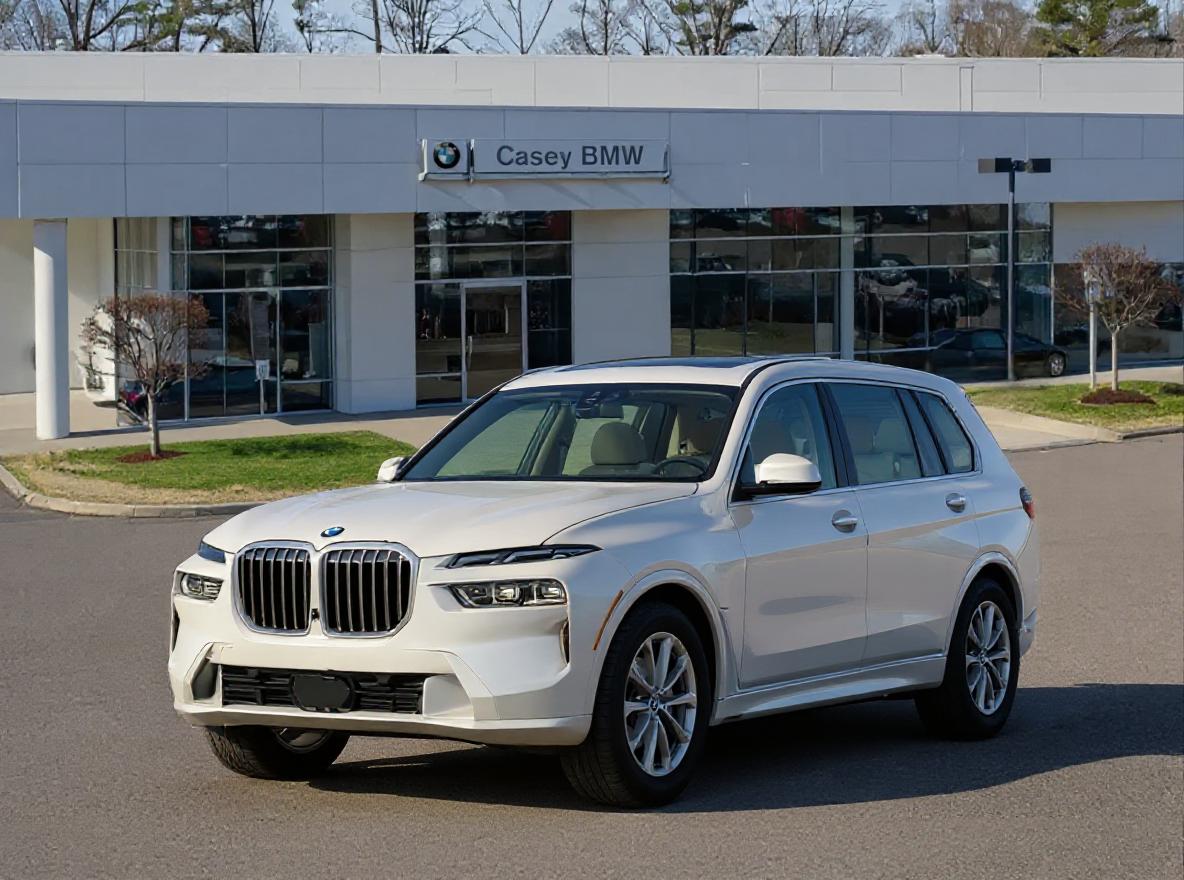 2026 BMW X7 40i's photo