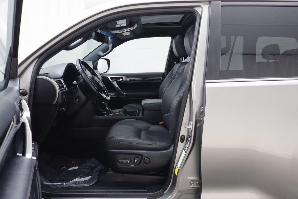 Image of Pre-Owned 2023 Lexus GX GX 460 Premium Four Wheel Drive Sport Utility