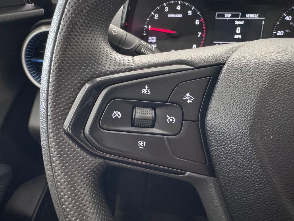 2025 Chevrolet Trax LS photo 11