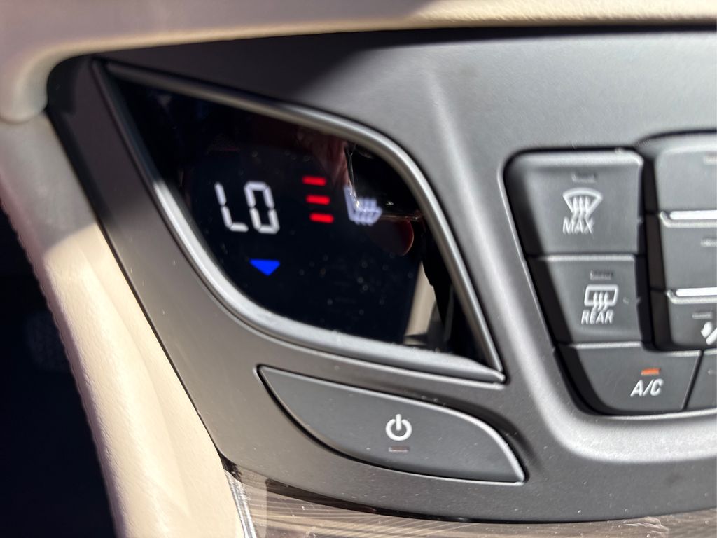 2019 Buick Envision Preferred photo 30
