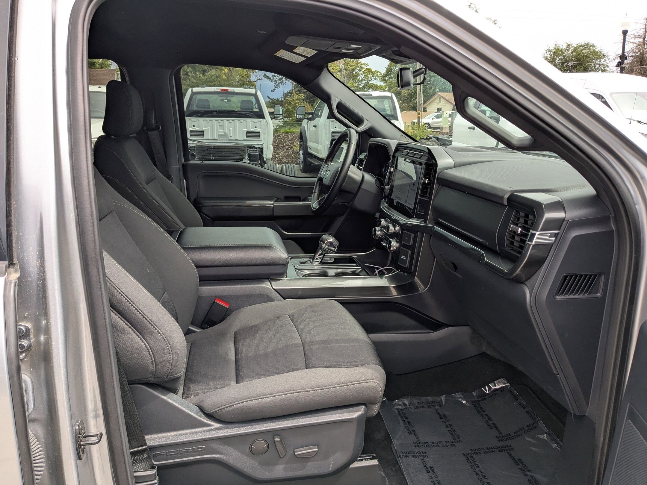 2023 Ford F-150 XLT photo 28