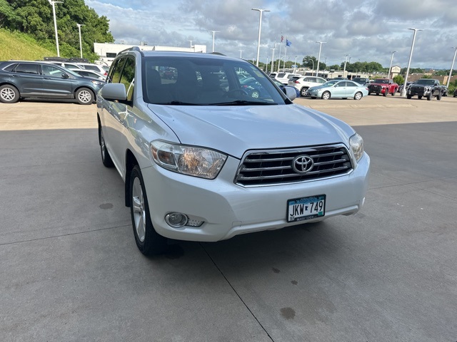 Used 2010 Toyota Highlander Limited with VIN 5TDDK3EH8AS001648 for sale in Winona, Minnesota
