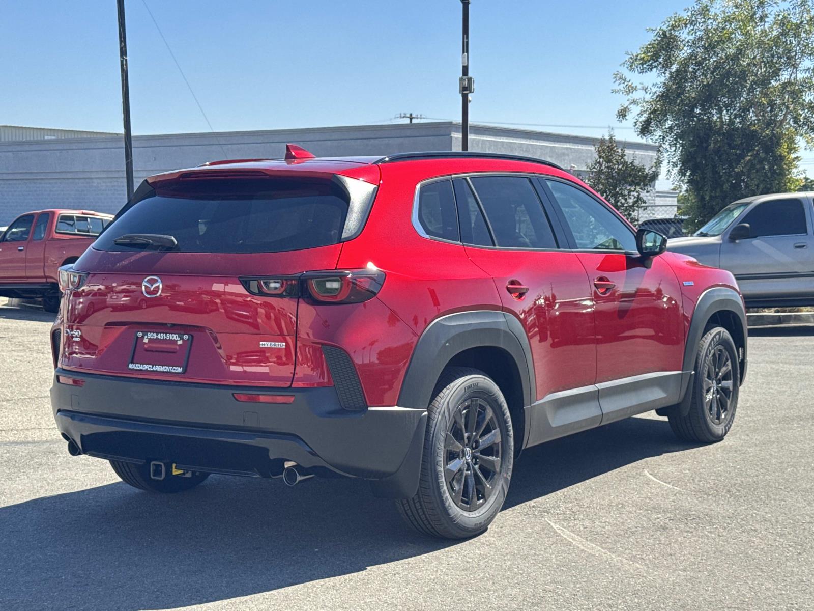 2025 Mazda CX-50 Premium photo 4