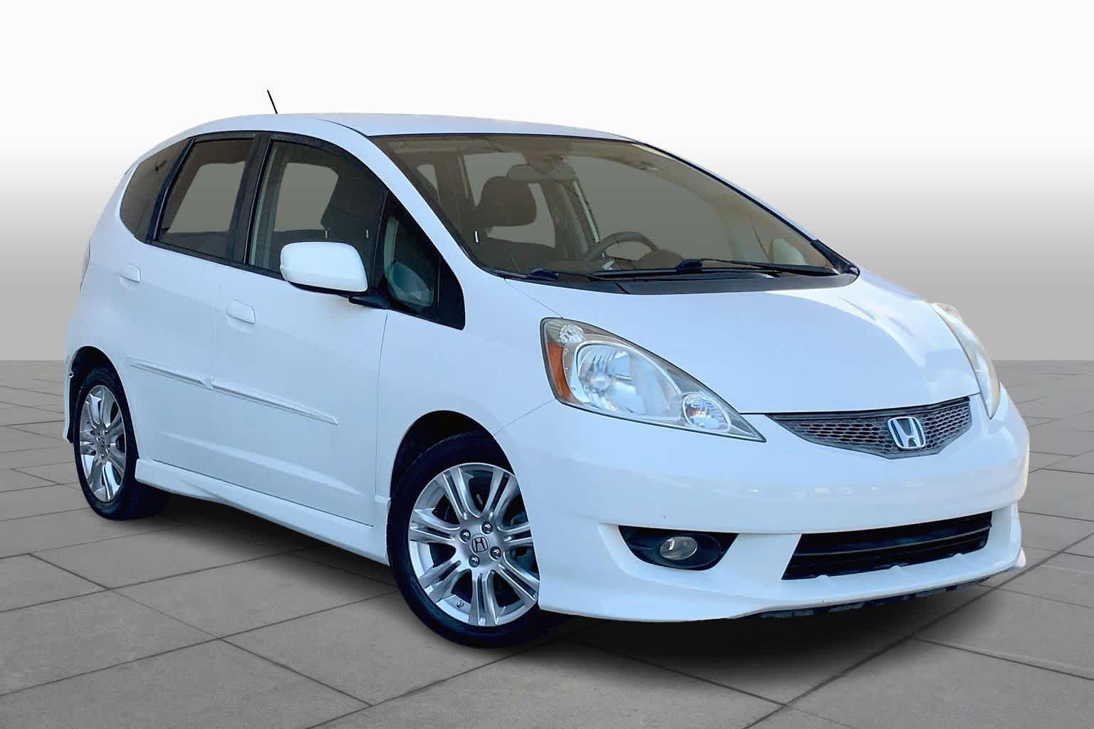 2009 Honda Fit Sport photo 2