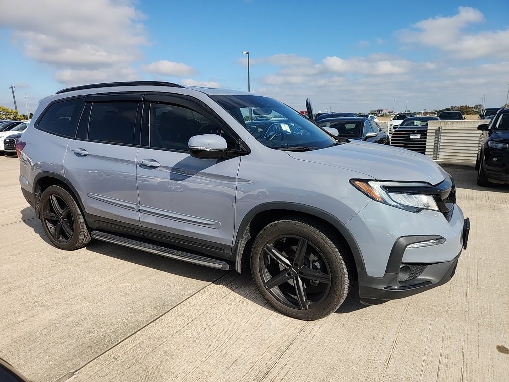2022 Honda Pilot Black Edition's photo