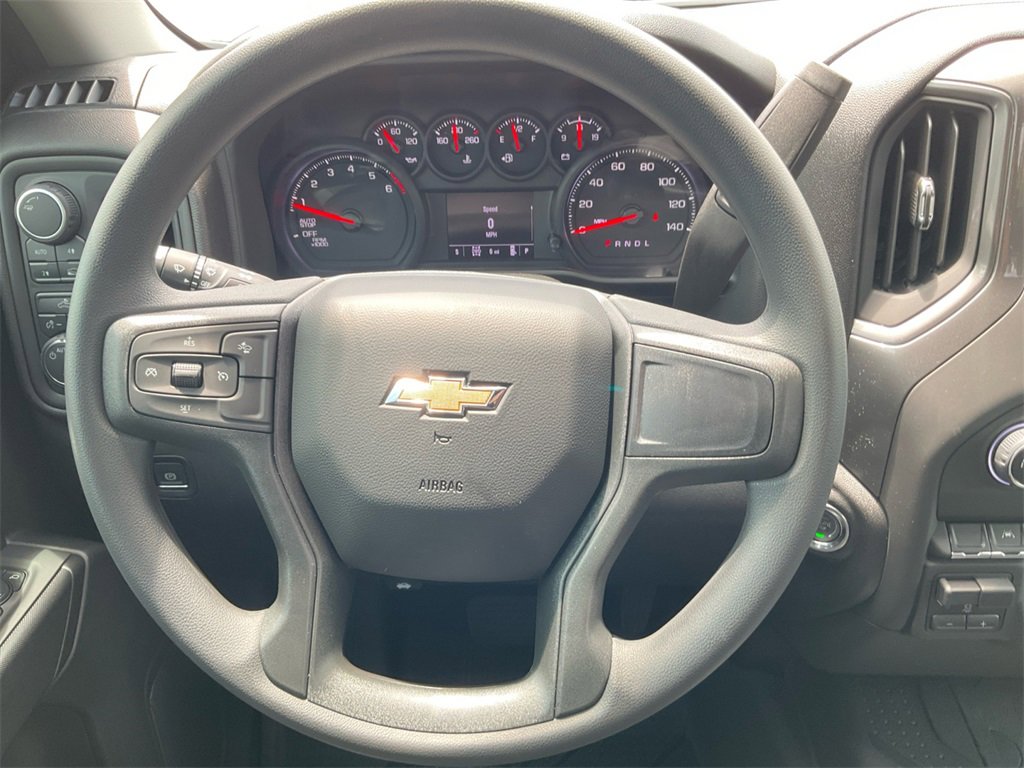 2025 Chevrolet Silverado 1500 Custom photo 15