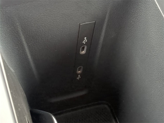 2025 Volkswagen Tiguan SE R-Line Black photo 23