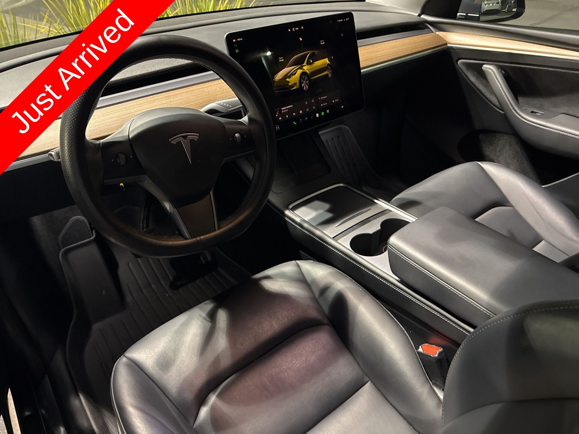 2023 Tesla Model Y Long Range photo 5