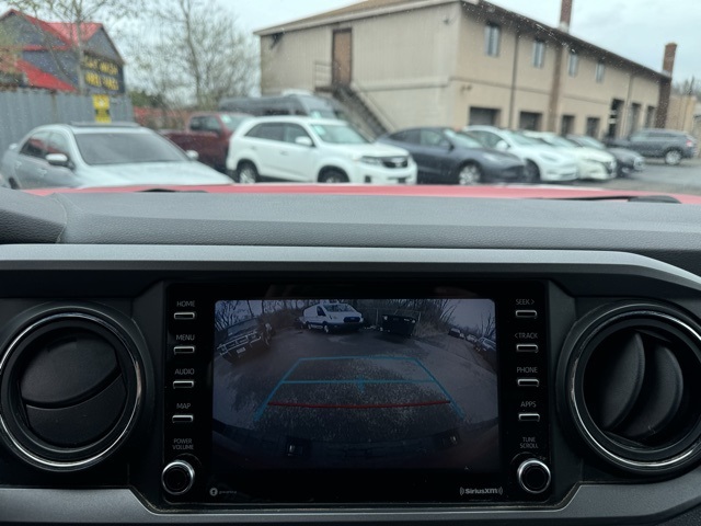 2021 Toyota Tacoma TRD Off-Road photo 18