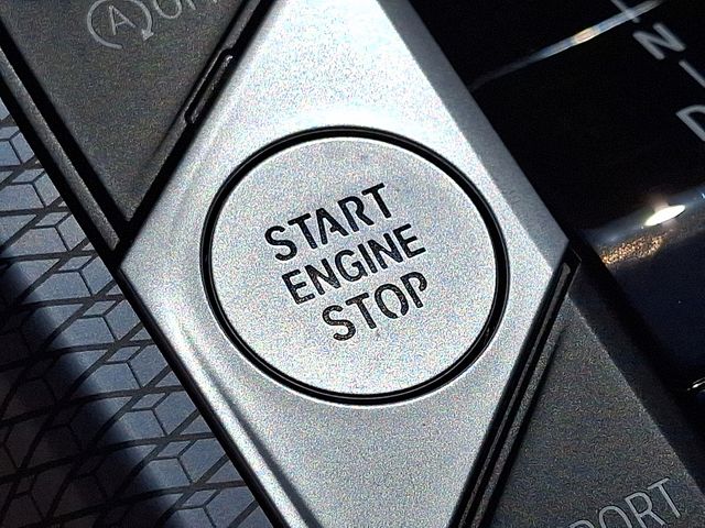 2025 Bmw 330i xDrive photo 24