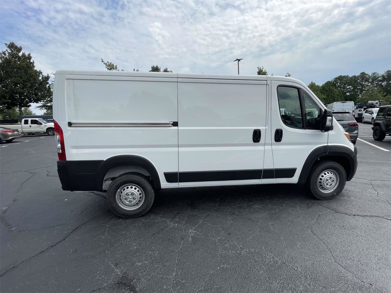 2024 Ram ProMaster 1500 photo 9