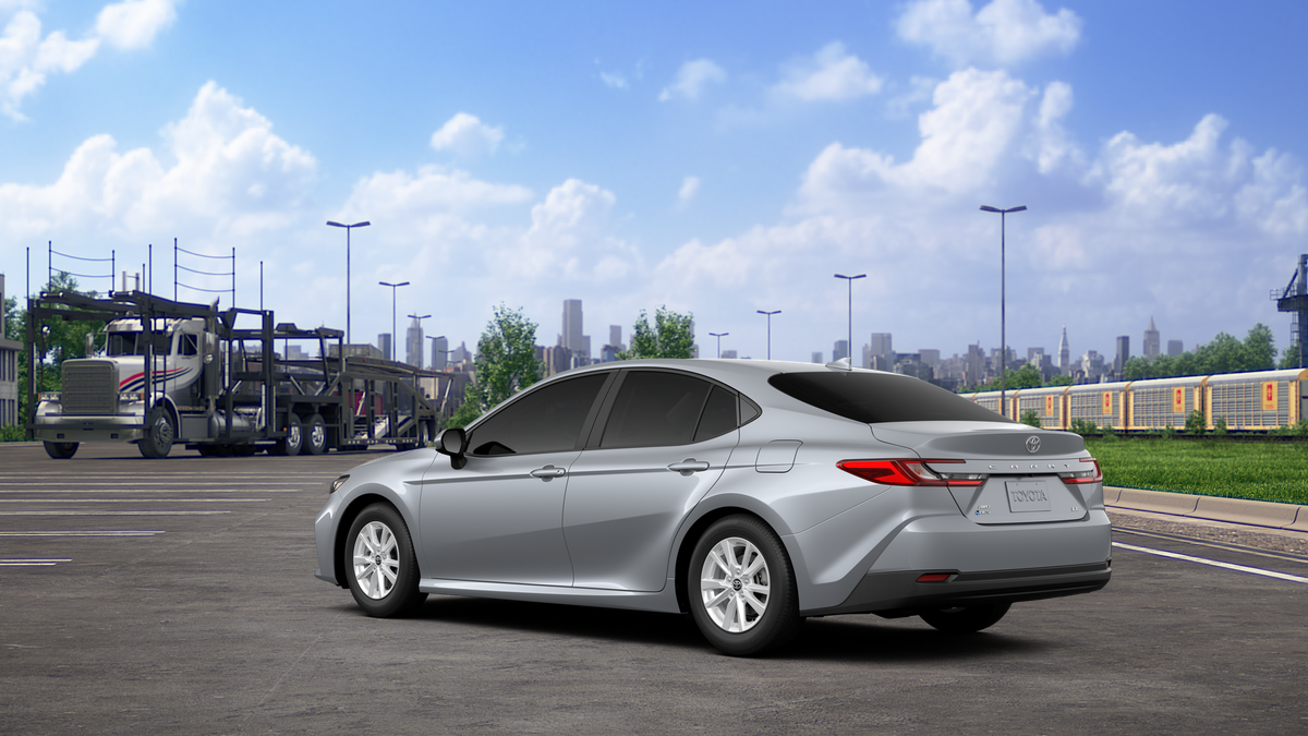 2025 Toyota Camry LE photo 2