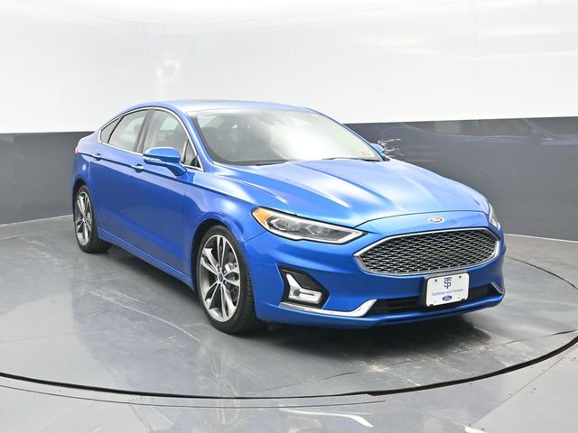 2020 Ford Fusion Titanium photo 2