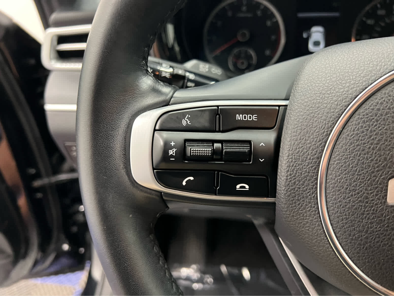 2024 Kia K5 GT-Line photo 19