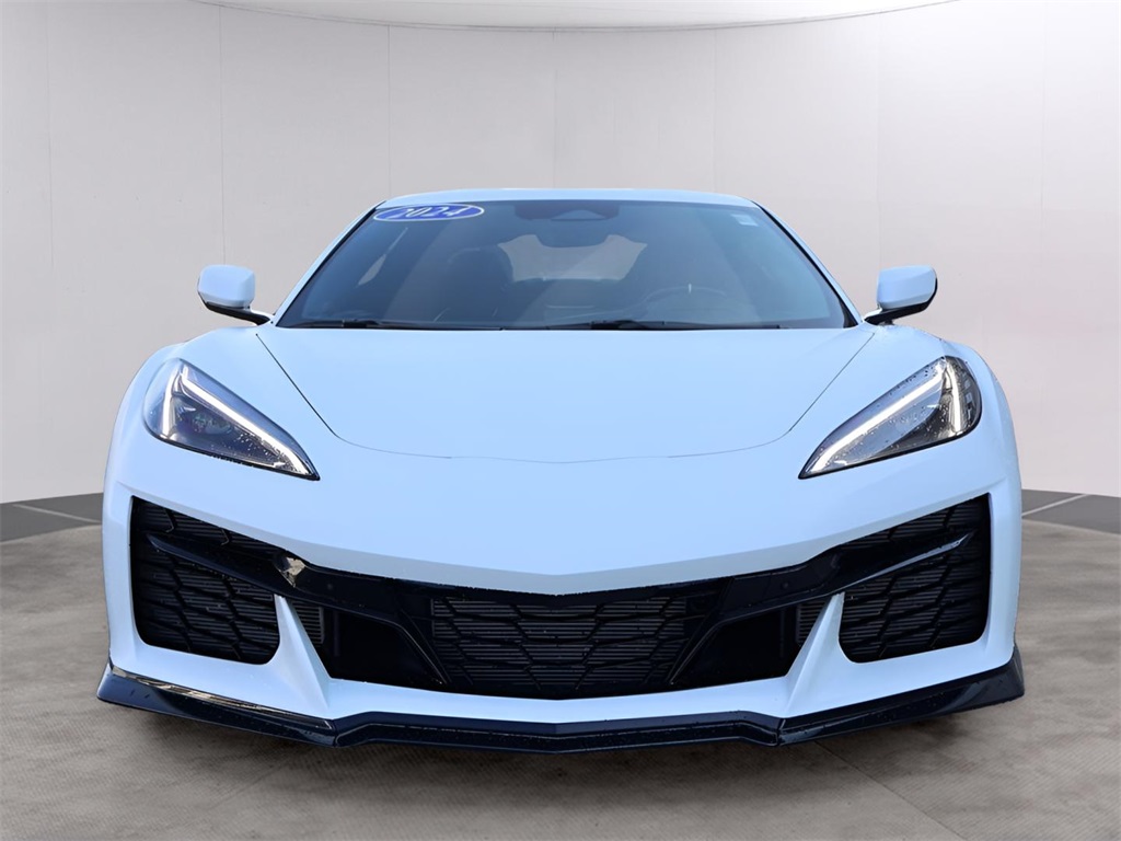 Used 2024 Chevrolet Corvette 3LZ with VIN 1G1YF2D39R5609677 for sale in Kansas City