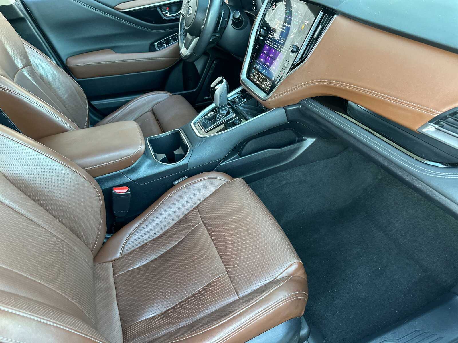 2020 Subaru Outback Touring photo 17
