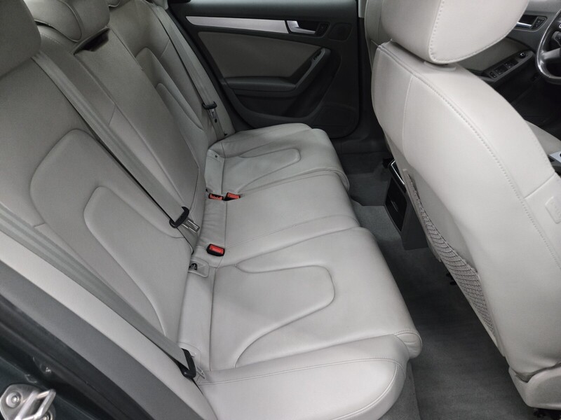 2012 Audi A4 2.0T Premium photo 8