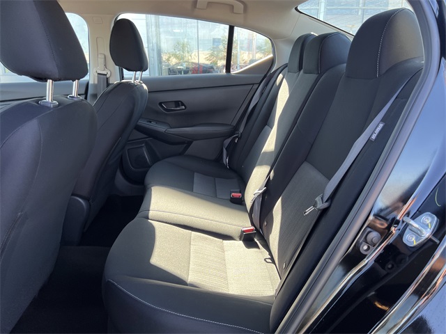 2025 Nissan Sentra SV photo 19