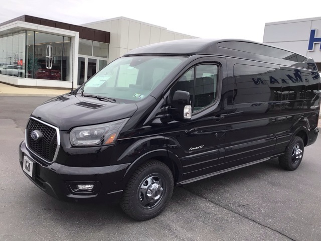 2024 Ford Transit photo 2