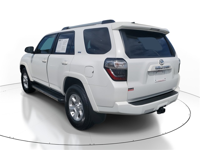 2023 Toyota 4Runner SR5 Premium photo 3