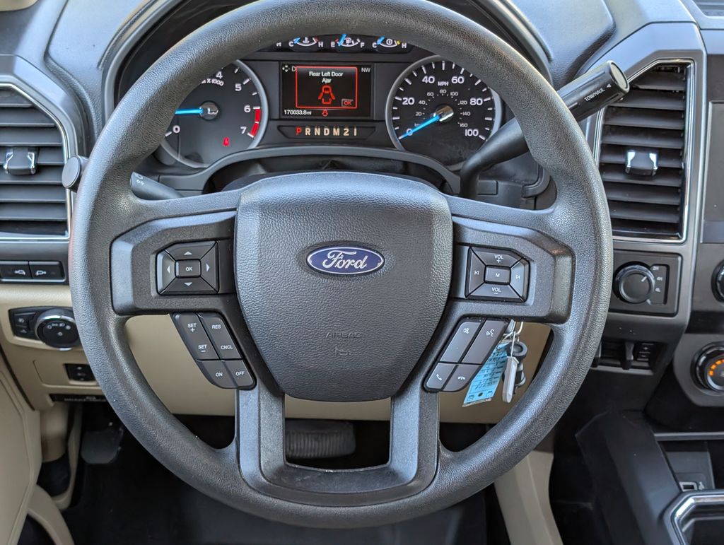 2019 Ford F-250 XLT photo 11