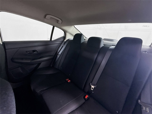 2025 Nissan Sentra S photo 6